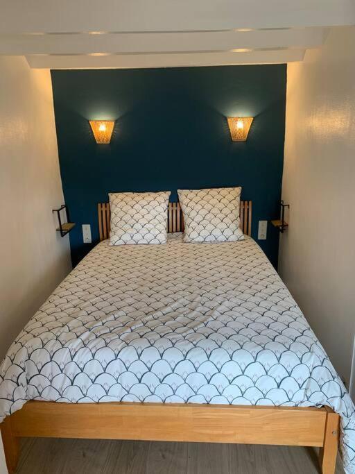 Agreable Maison De Ville Avec Cour Privative Au Coeur Du Chablisien Maligny Extérieur photo
